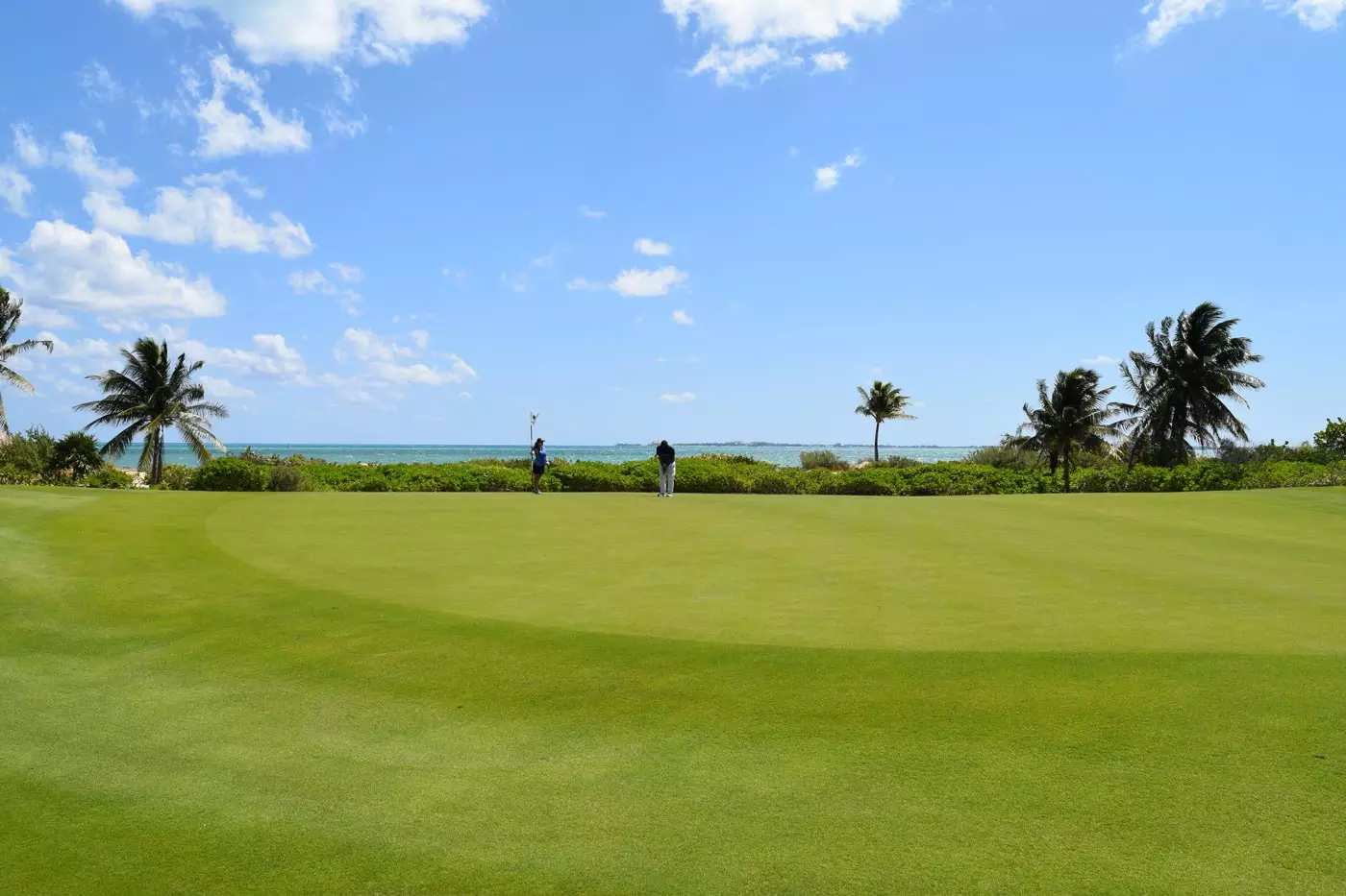 golf playa mujeres cancun